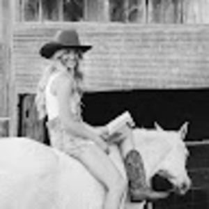 Meet your Posher, Isabelle